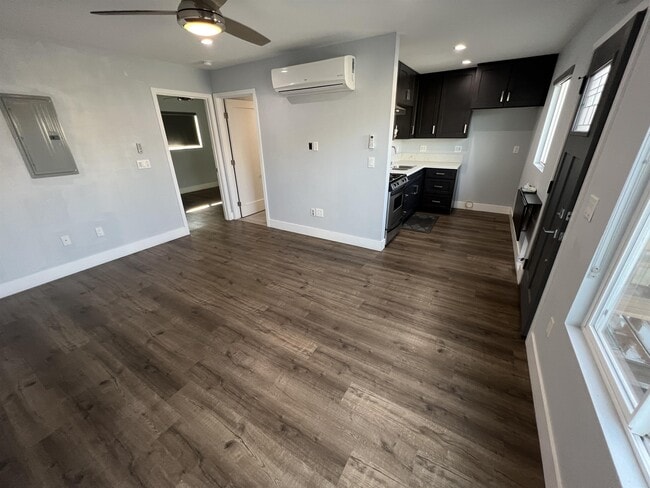 Building Photo - 2298 Termino Ave