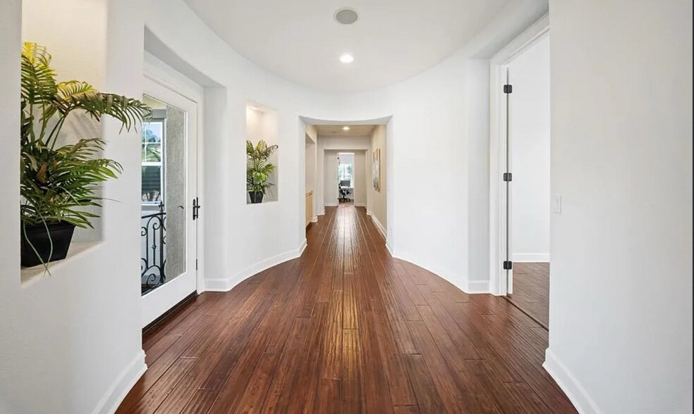 Building Photo - 6839 Helenite Pl