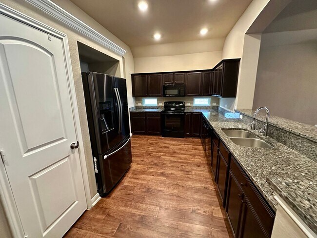 Building Photo - 2709 Keathley Dr