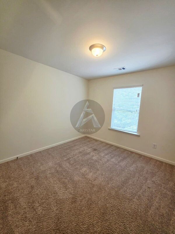 Building Photo - 5270 Mill Way