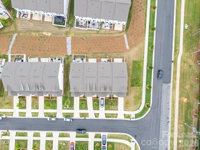 Building Photo - 11012 Pagebrook Ln