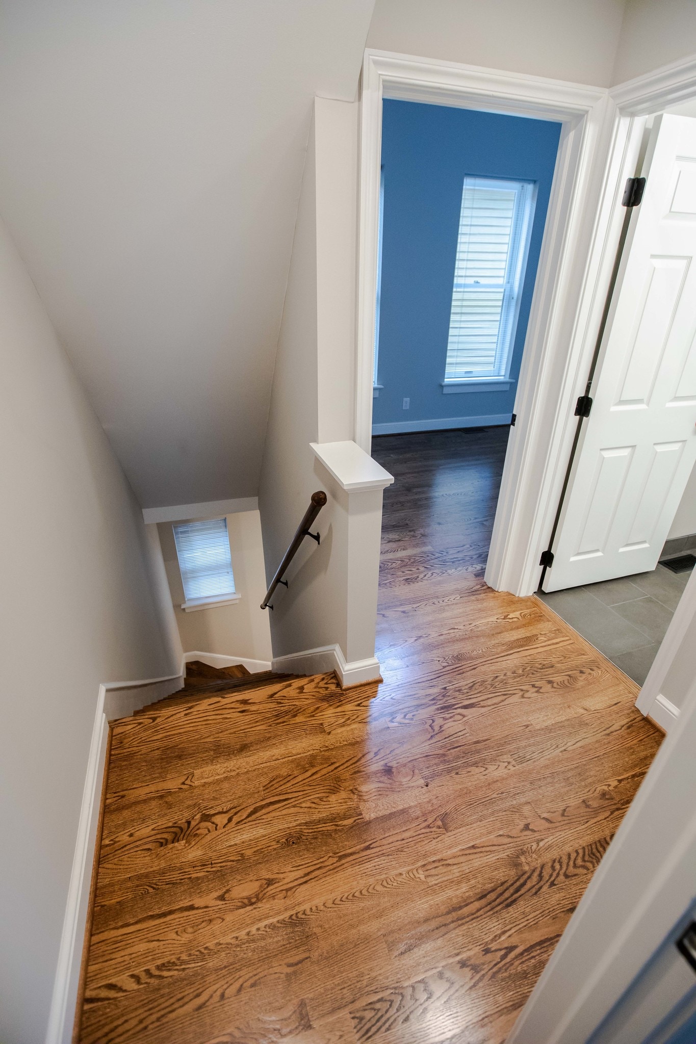 Hall - 116 Warren St