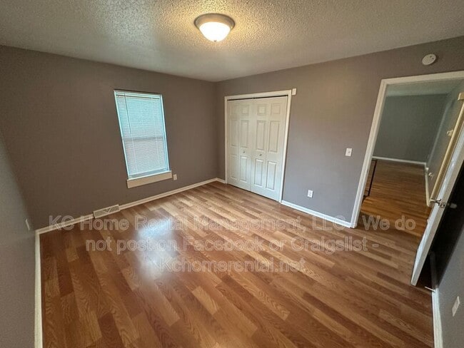 Building Photo - 420 N Jennings Rd