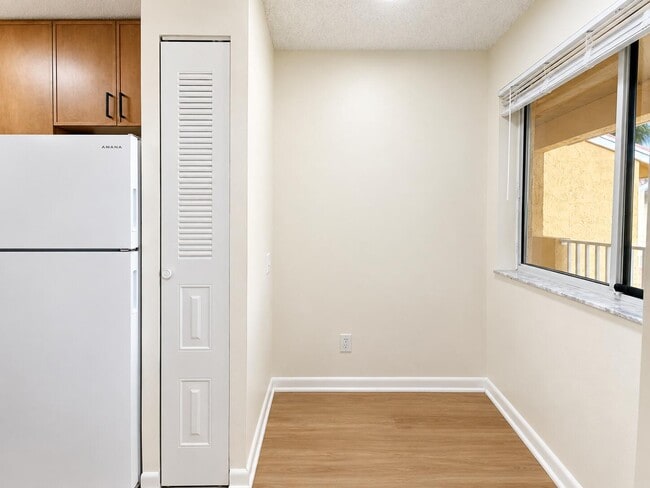 Building Photo - 1172 Coral Club Dr