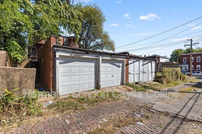 Building Photo - 3406-3408 Keokuk St