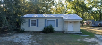 Building Photo - 816 Meridian St