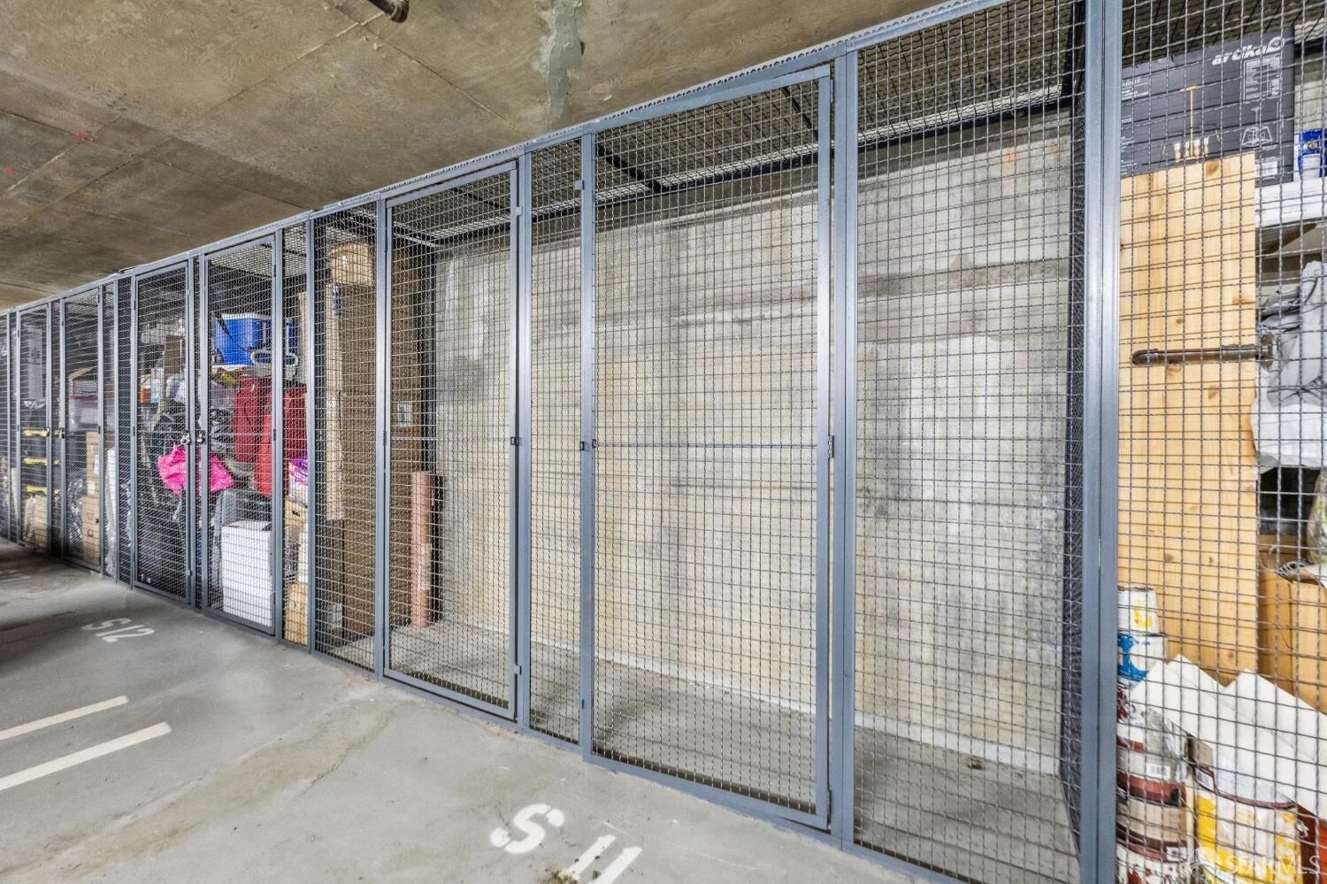 Building Photo - 1388 Gough St