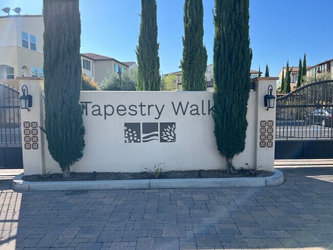 Building Photo - Wonderful 3 Bedroom 3 Bathroom Anaheim Condo in Gated Community
