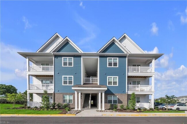 Building Photo - 1732 Dromolin Dr