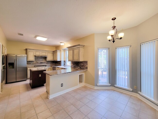 Building Photo - Welcome home to this beautiful 2 story on a cul de sac lot! Fresh paint and Stainless steel appli...