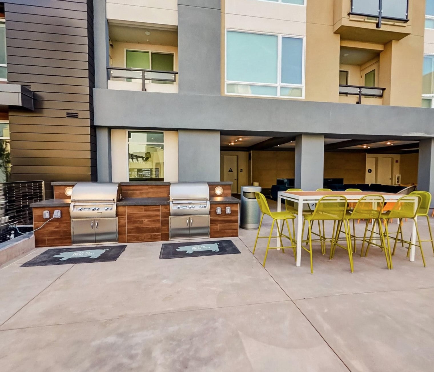 Building Photo - 54 Saratoga Ave