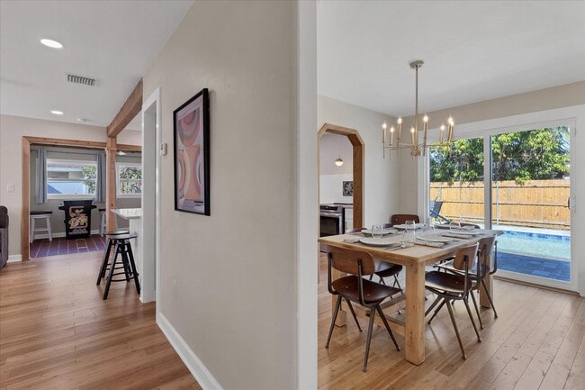 Building Photo - 2667 Cheryle Ln