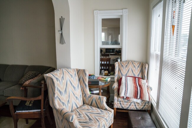 Building Photo - Chelsea Avenue Court