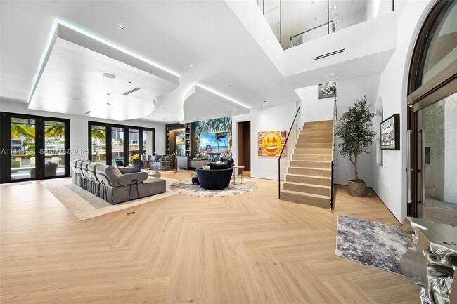 Building Photo - 632 Intracoastal Dr