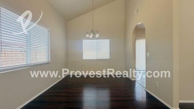 Building Photo - 12436 Honeybear Ln
