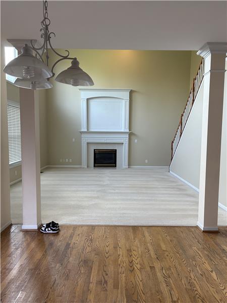 Building Photo - 10201 Hartwood Ct