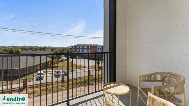 Building Photo - 3351 Walton Dr