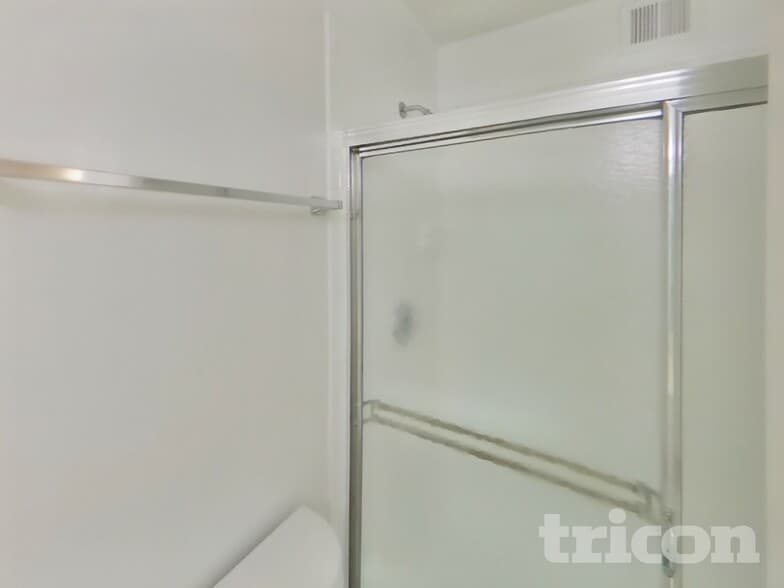 Building Photo - 8519 N 55th Ave