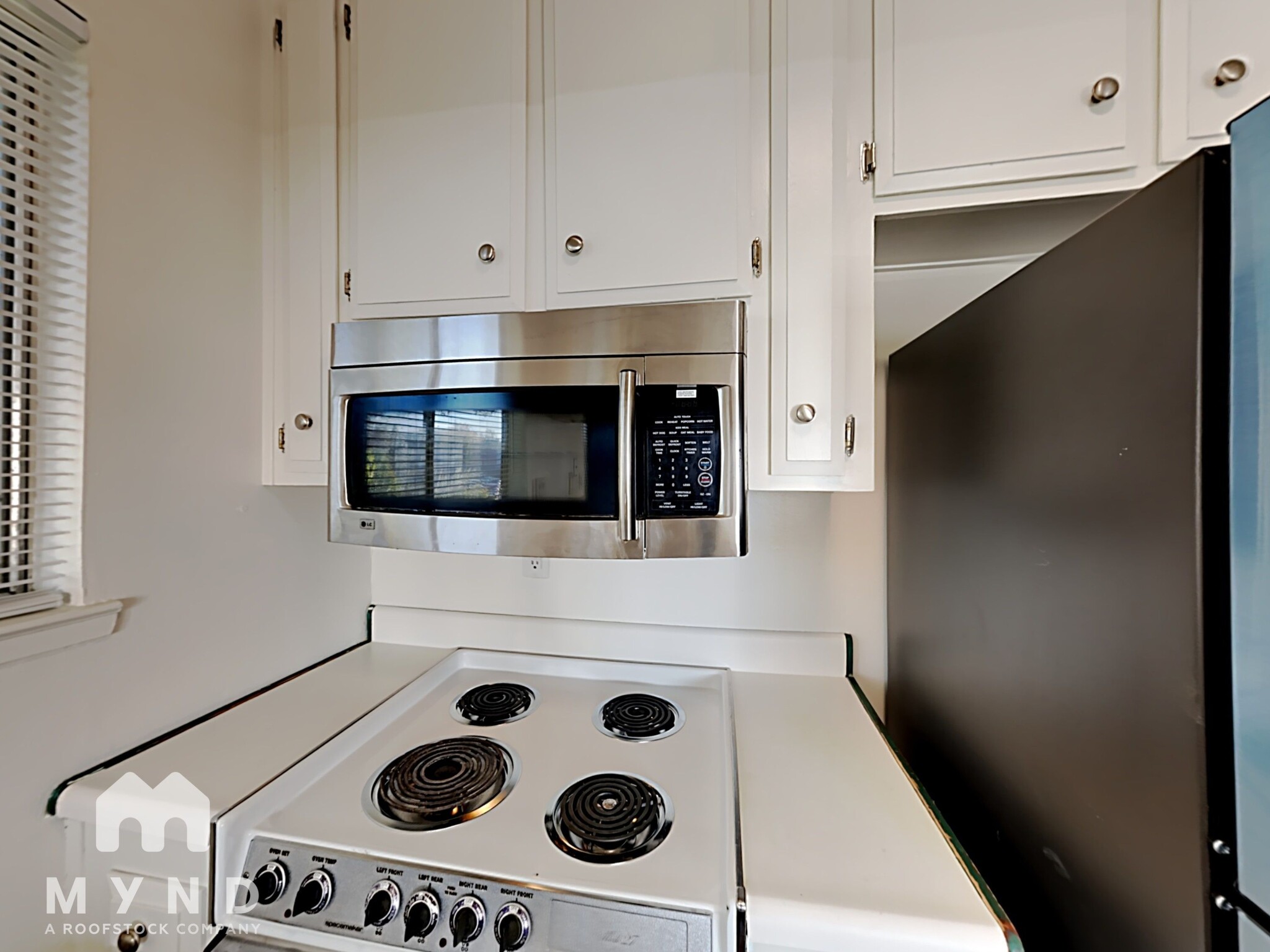Building Photo - 3157 Occidental Dr