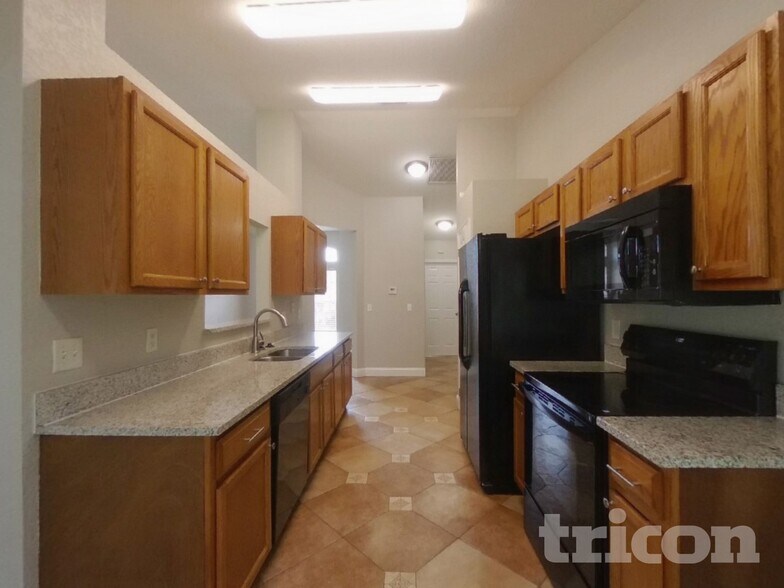 Building Photo - 20639 Macon Pkwy