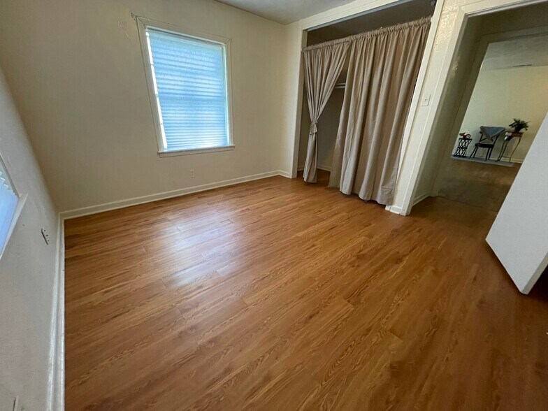 Building Photo - 4325 Forbes St