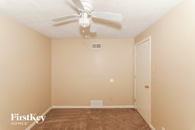 Building Photo - 1226 Wellsville Rd