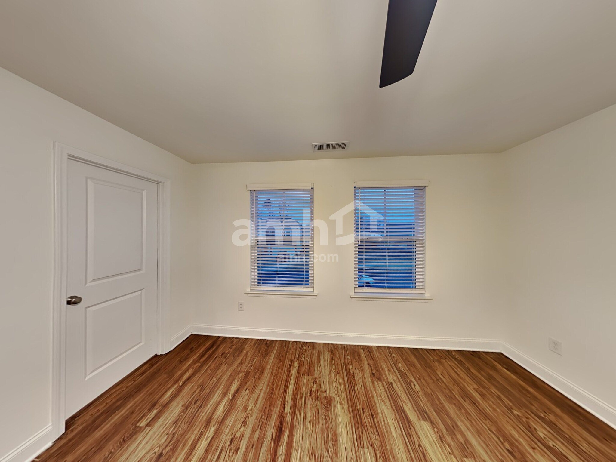 Building Photo - 124 Rivulet Dr