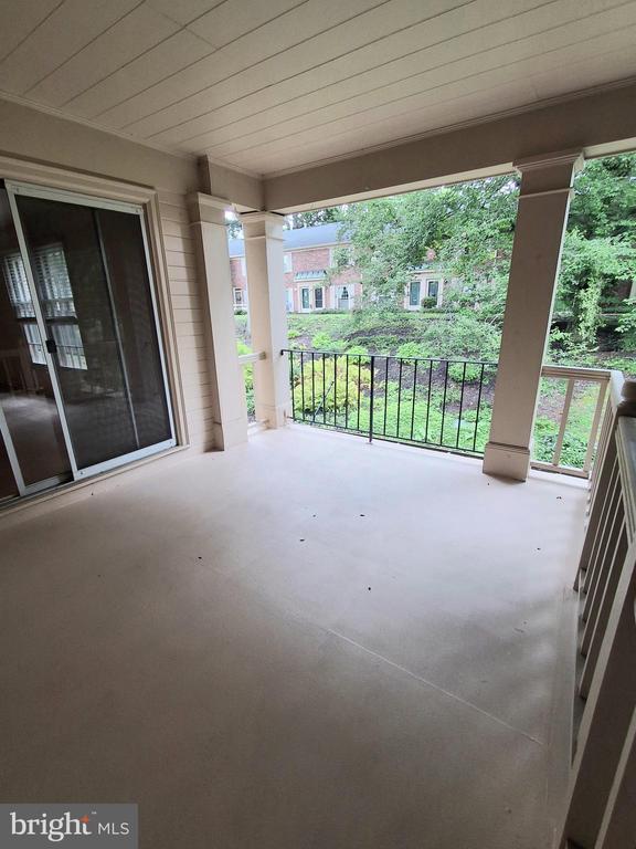 Building Photo - 128 Nottoway Dr
