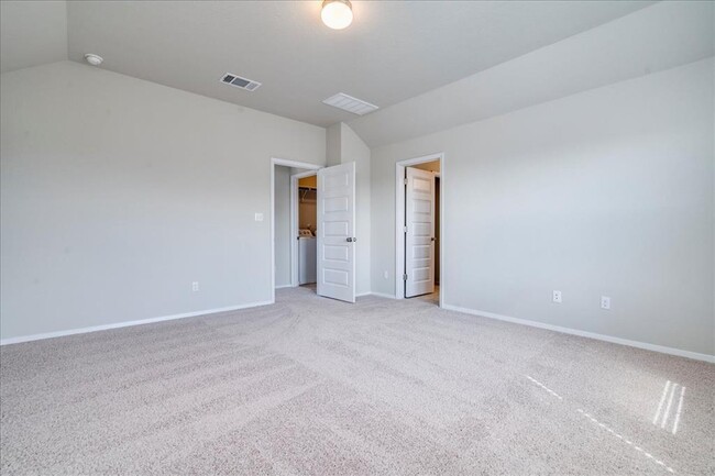 Building Photo - 116 White Dunes Dr
