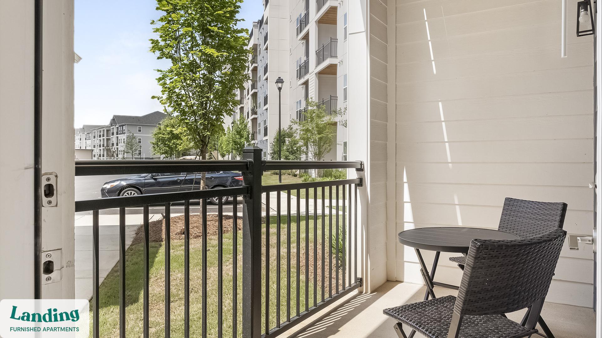 Building Photo - 1880 Maple Dr NW