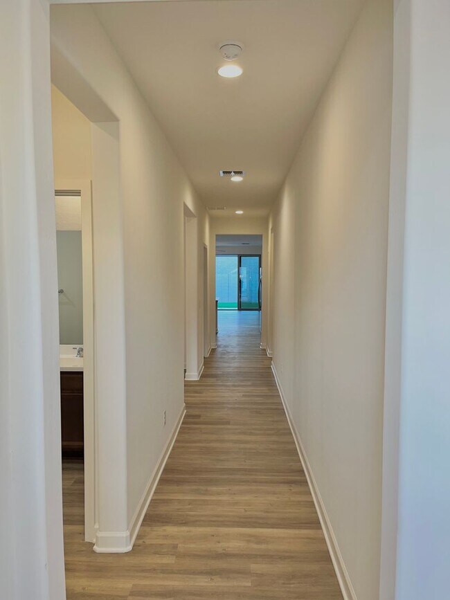 Building Photo - Single level, 4Bedrooms/3Bath TollBrother ...