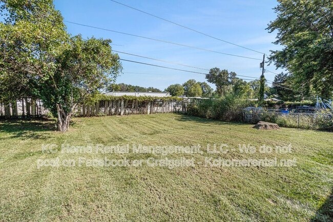 Building Photo - 620 N 13th Terrace