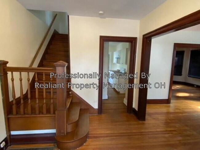 Building Photo - 5730 St Elmo Ave