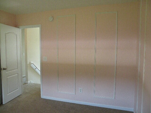 Building Photo - Beautiful custom home, don't want to miss this one!