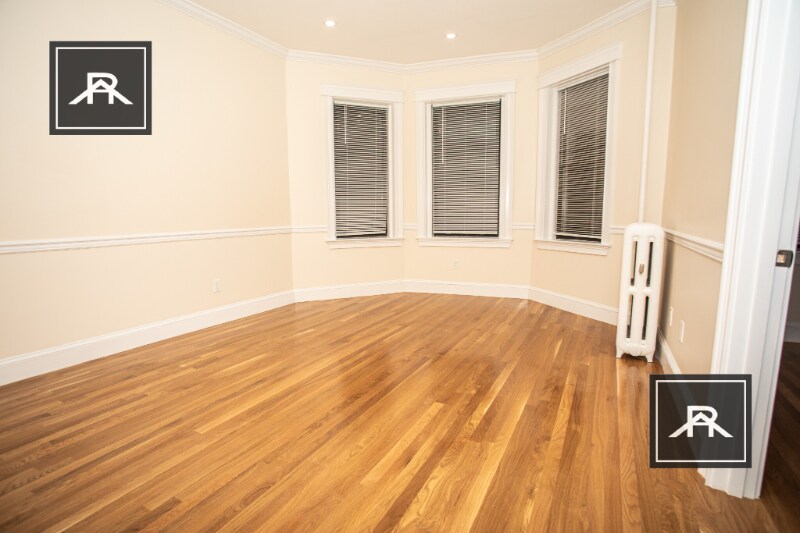 Building Photo - 1340 Commonwealth Ave