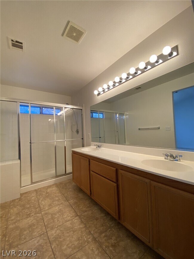 Building Photo - 10321 Pompei Pl