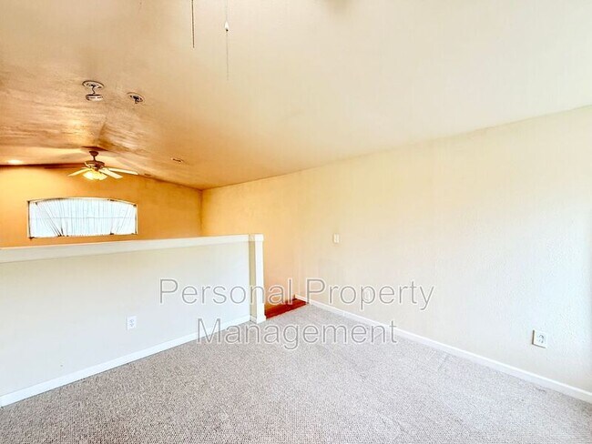 Building Photo - 10303 NE 23rd St