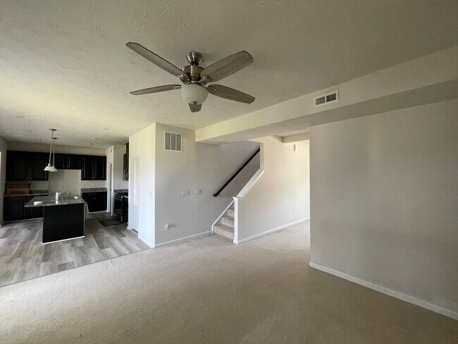 Building Photo - 1164 Trovillo Dr