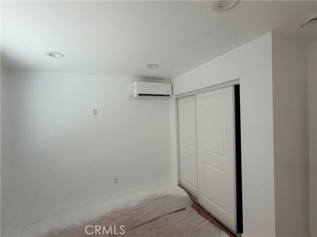 Building Photo - 988 Valencia St
