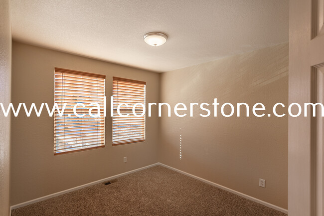 Building Photo - 2136 Gilpin Ave