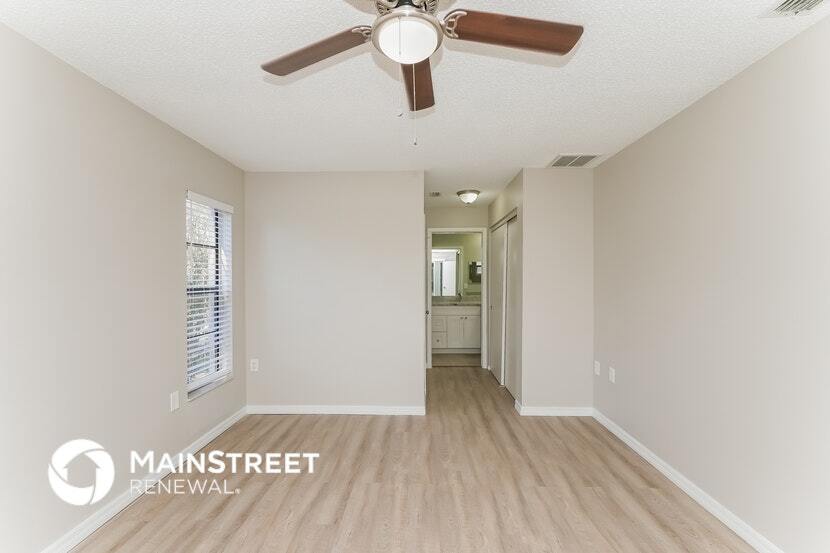 Building Photo - 8055 Wooden Dr