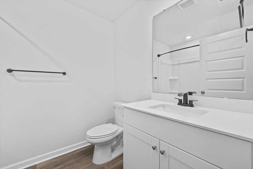 Building Photo - 6299 Swainson St SW