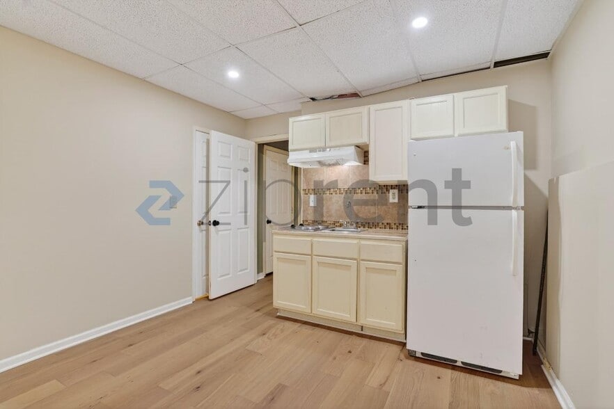 Building Photo - 3968 Broken Horn Ct