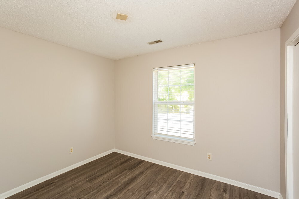 Building Photo - 1832 Emerald Leaf Ct
