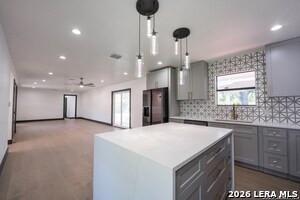 Building Photo - 427 Laramie Dr