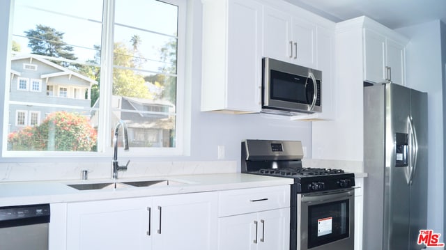 Building Photo - 1111 Echo Park Ave