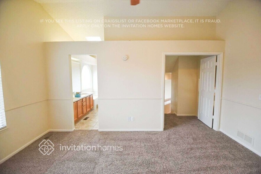 Building Photo - 1572 Beacon Hill Dr