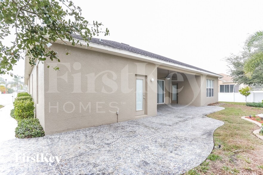 Building Photo - 2620 Wood Pointe Dr