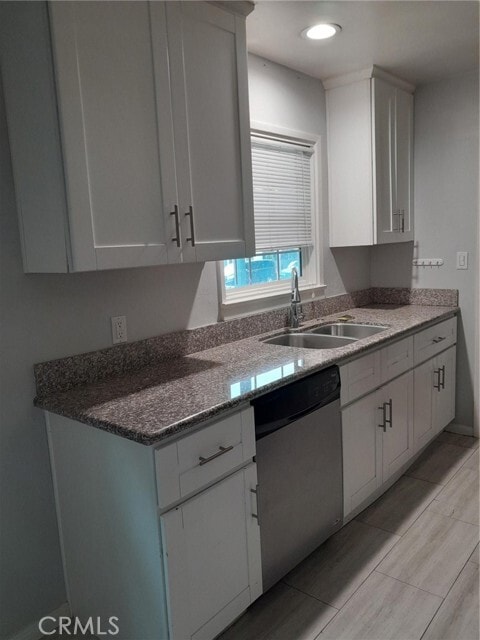 Building Photo - 417 E Walnut Ave