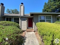 Building Photo - Furnished 2bd/2ba Condo!